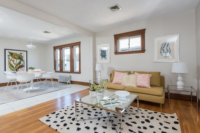 15 Eugenia Rd, Boston, MA 02131