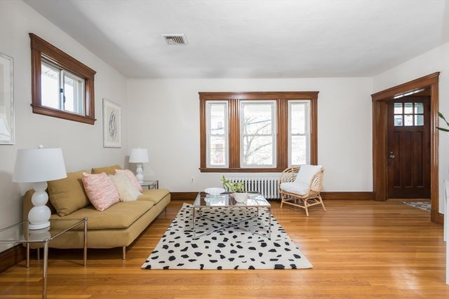 15 Eugenia Rd, Boston, MA 02131