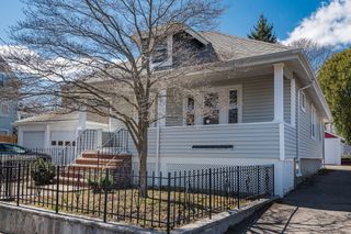 15 Eugenia Rd, Boston, MA 02131