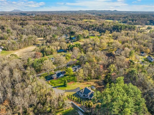 153 Woodridge Drive, Mount Airy, NC 27030