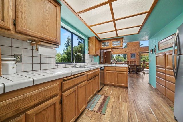 19783 Meadowood Dr, Jackson, CA 95642