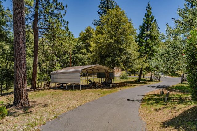 19783 Meadowood Dr, Jackson, CA 95642