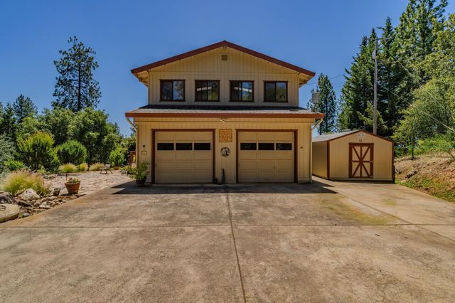 19783 Meadowood Dr, Jackson, CA 95642