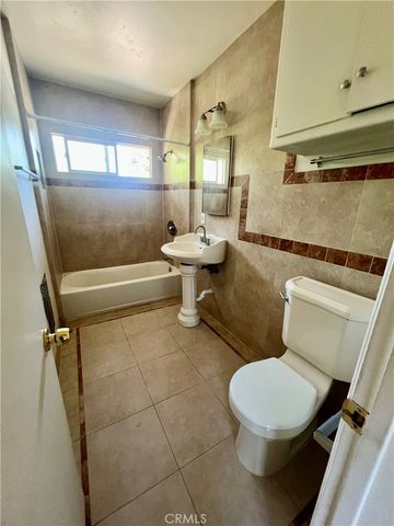 14722 Magnolia 4, Los Angeles, CA 91403