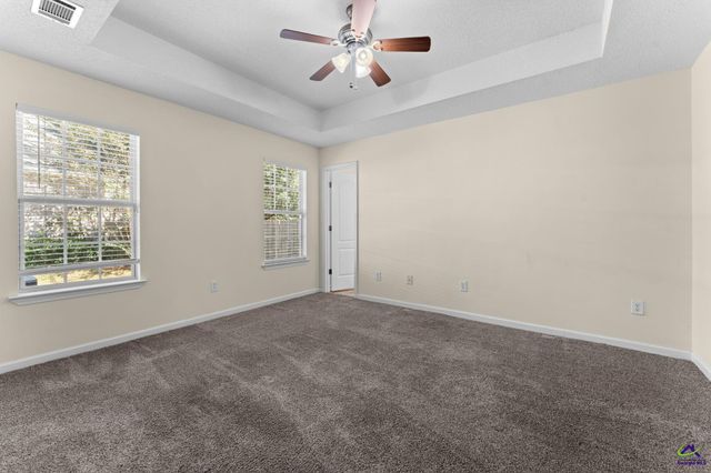 200 crestwood Circle, Centerville, GA 31028