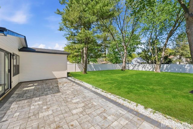 5 Miko Road, Edison, NJ 08817
