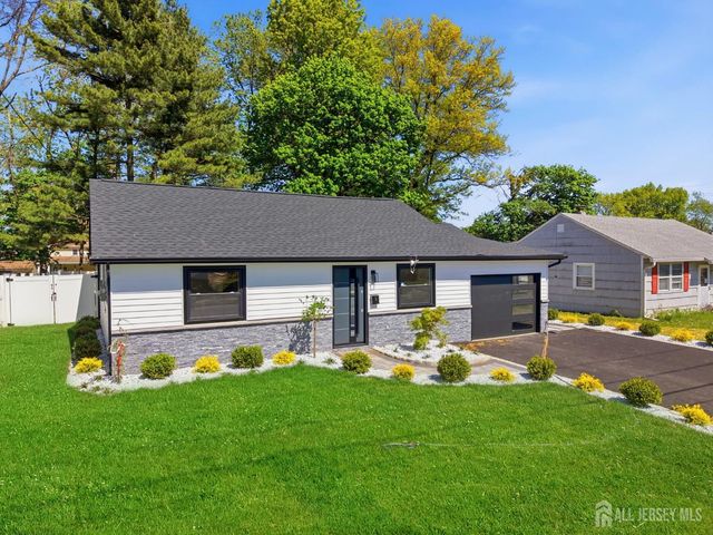 5 Miko Road, Edison, NJ 08817