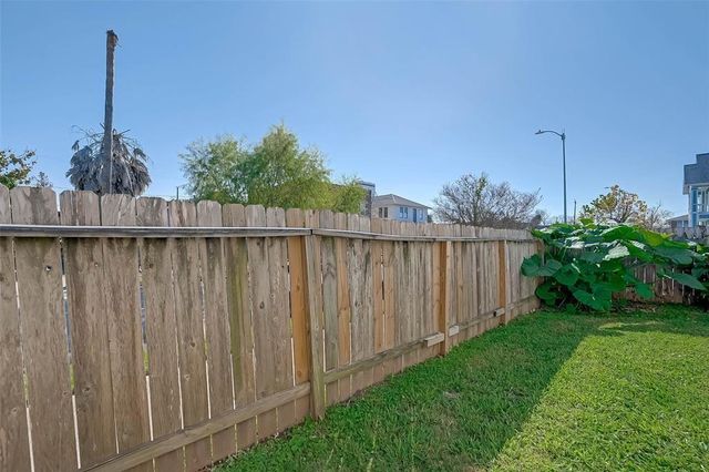 3508 Garrow Street, Houston, TX 77003