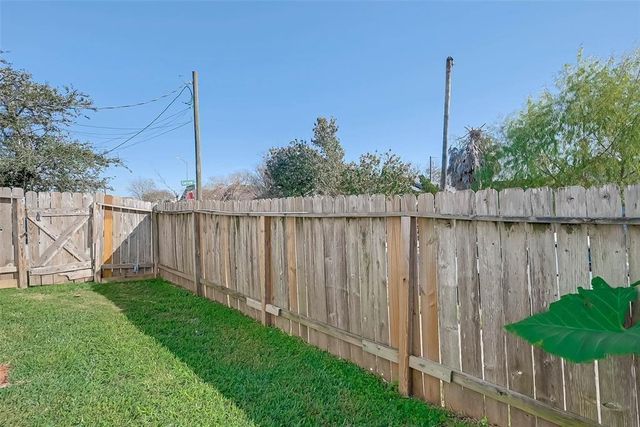 3508 Garrow Street, Houston, TX 77003