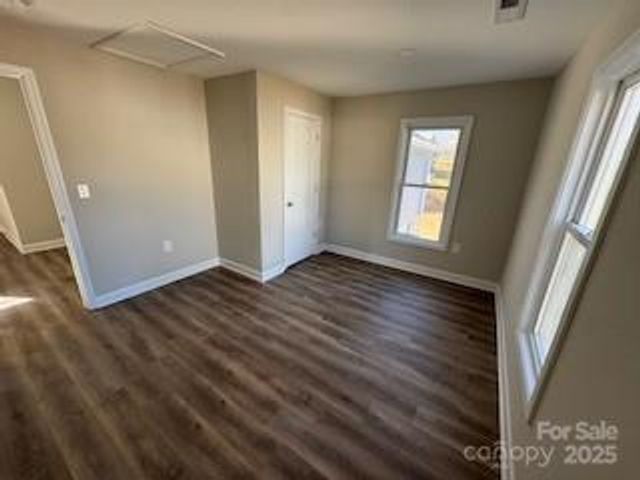 332 Arlington Circle NW, Lenoir, NC 28645