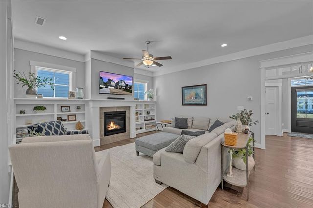 2052 Burson DR, Chesapeake, VA 23323