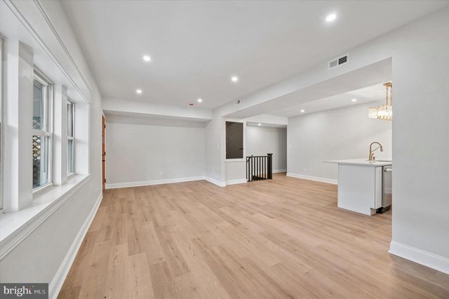 5435 CHANCELLOR ST, Philadelphia, PA 19139