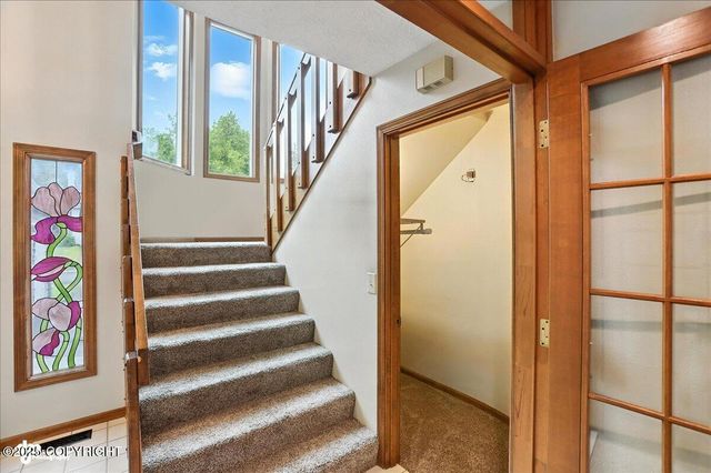 3040 Chesapeake Circle, Anchorage, AK 99516