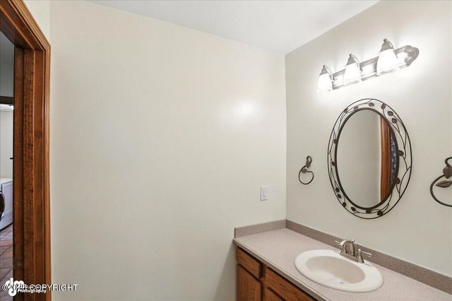 3040 Chesapeake Circle, Anchorage, AK 99516