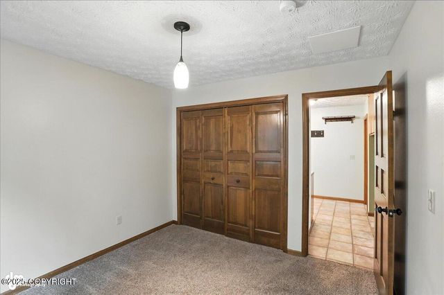 3040 Chesapeake Circle, Anchorage, AK 99516