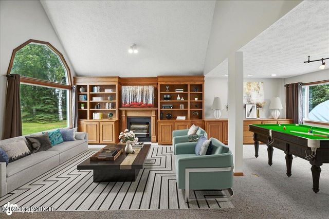 3040 Chesapeake Circle, Anchorage, AK 99516