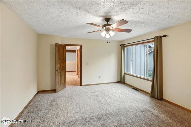 3040 Chesapeake Circle, Anchorage, AK 99516