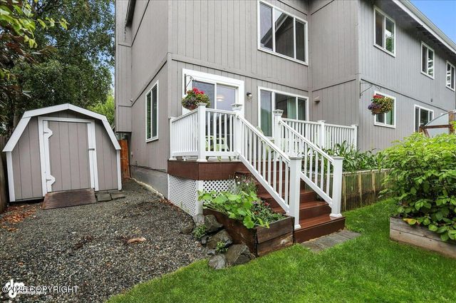 3040 Chesapeake Circle, Anchorage, AK 99516