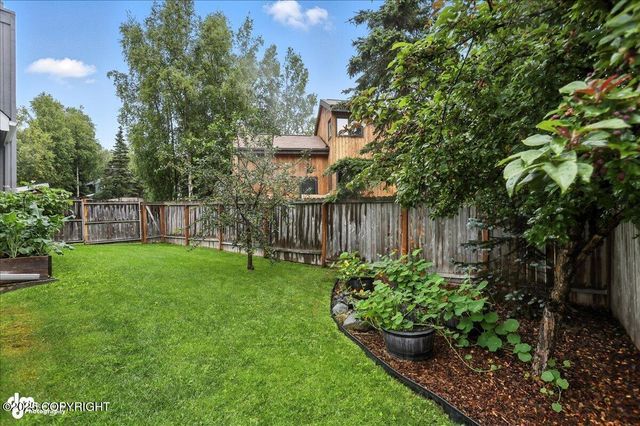 3040 Chesapeake Circle, Anchorage, AK 99516