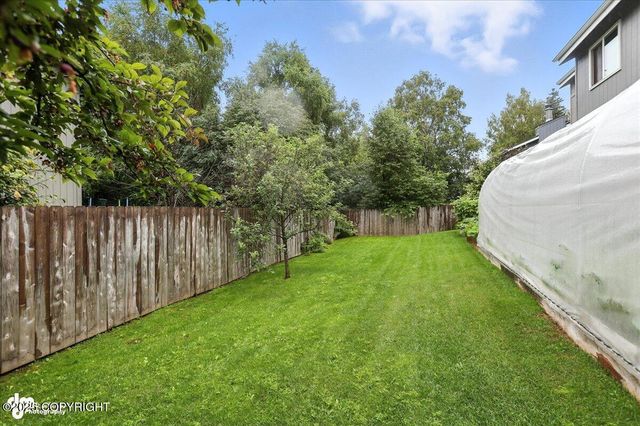 3040 Chesapeake Circle, Anchorage, AK 99516