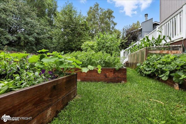 3040 Chesapeake Circle, Anchorage, AK 99516