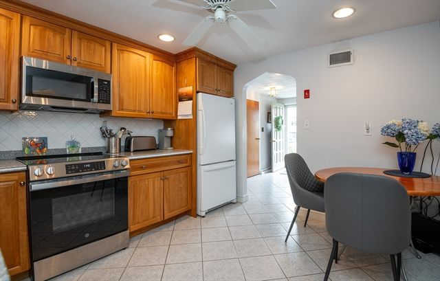 6 Janice Lane, Stoneham, MA 02180