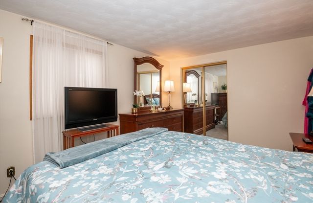 6 Janice Lane, Stoneham, MA 02180