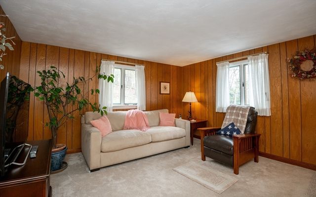 6 Janice Lane, Stoneham, MA 02180