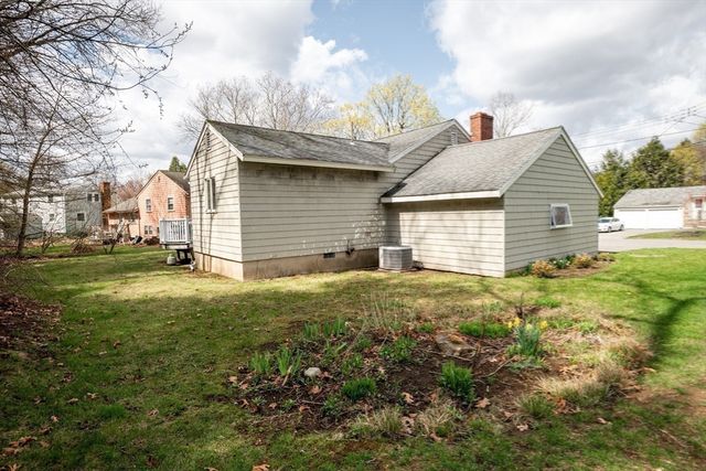 6 Janice Lane, Stoneham, MA 02180