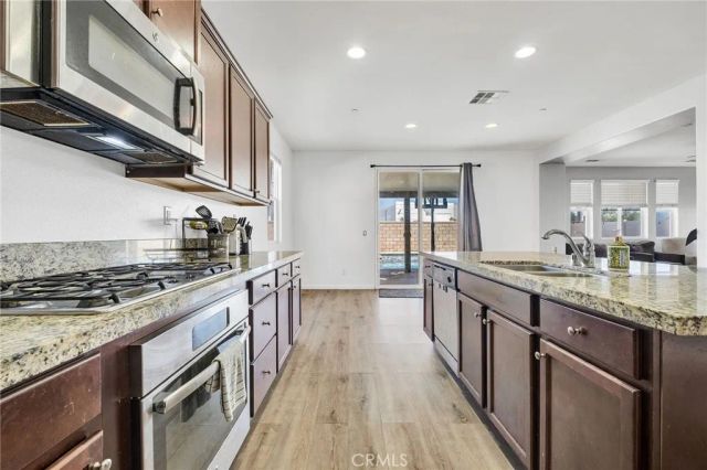 14717 Symphony, Eastvale, CA 92880