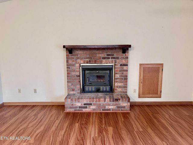 214 Snead Drive, Crossville, TN 38558