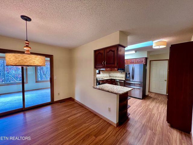 214 Snead Drive, Crossville, TN 38558