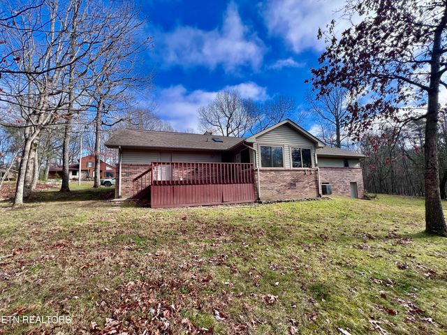 214 Snead Drive, Crossville, TN 38558