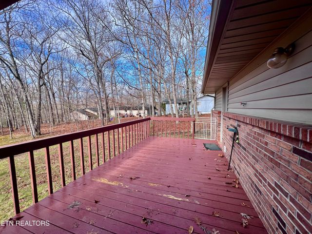 214 Snead Drive, Crossville, TN 38558