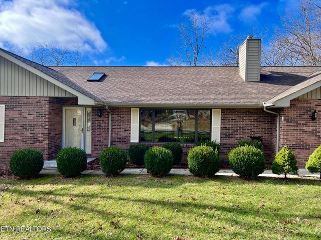 214 Snead Drive, Crossville, TN 38558