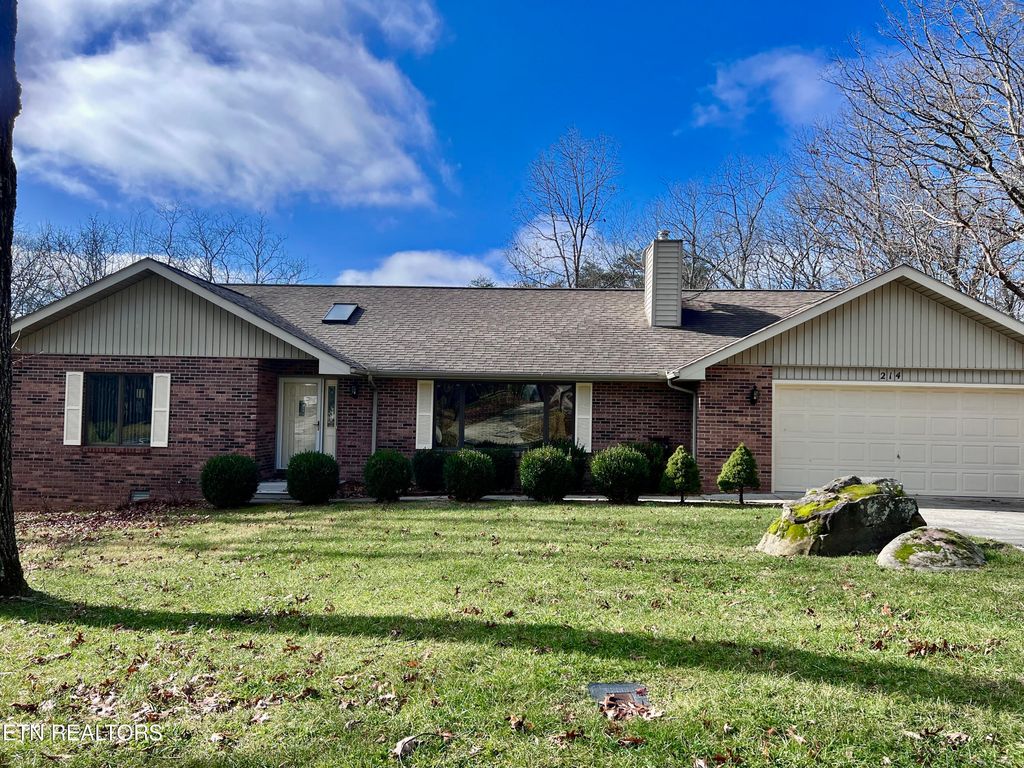 214 Snead Drive, Crossville, TN 38558