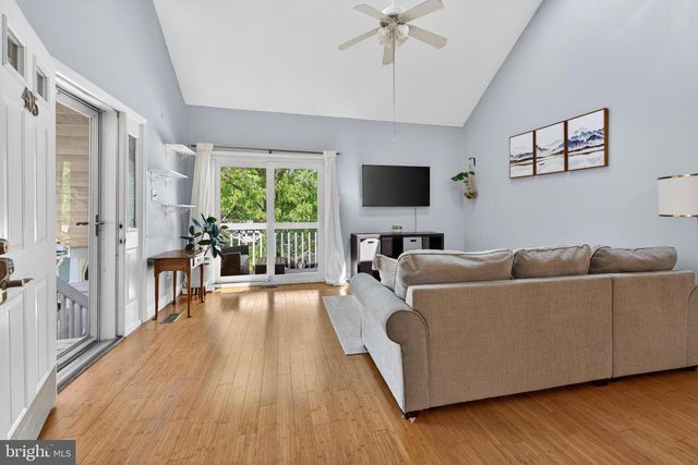 405 PARK PL, Cherry Hill, NJ 08002