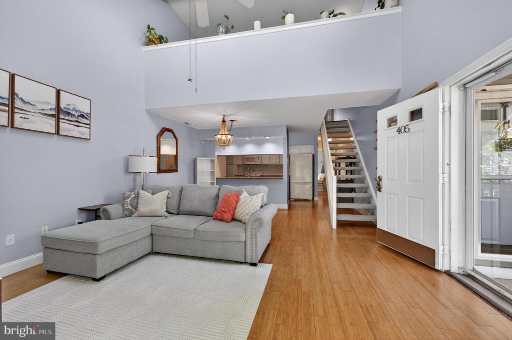 405 PARK PL, Cherry Hill, NJ 08002