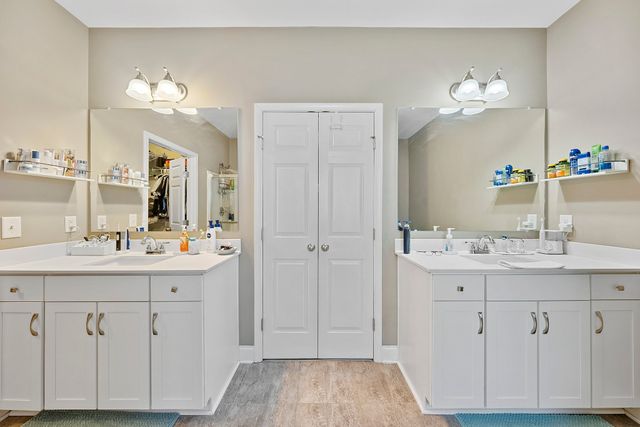 216 Jocelyn Dr, Cottontown, TN 37048