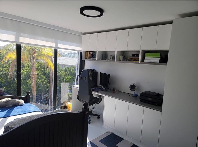 250 Galen Dr 43, Key Biscayne, FL 33149