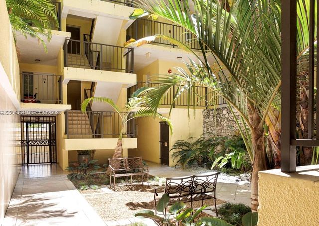 250 Galen Dr 43, Key Biscayne, FL 33149