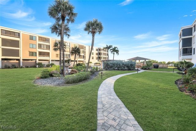 2777 W Gulf DR 309, Sanibel, FL 33957