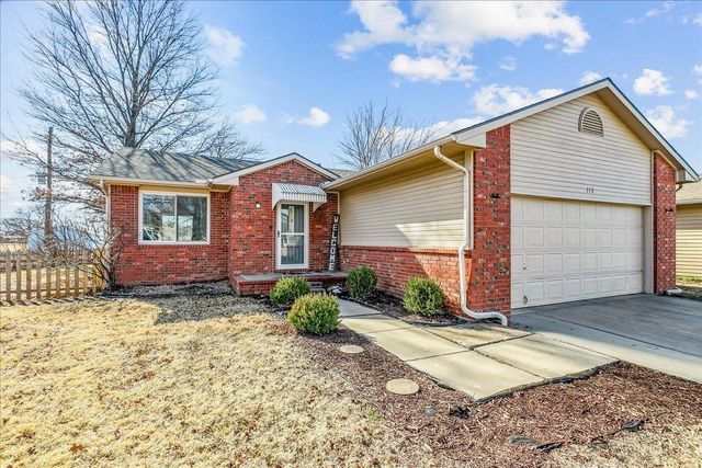 313 W Edgewood St., Augusta, KS 67010