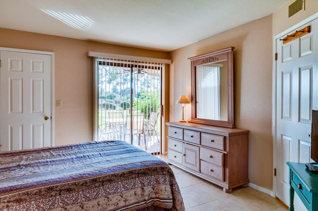 12212 N Paradise Village Parkway S 142, Phoenix, AZ 85032