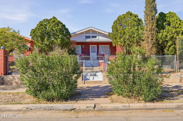 2327 E Yandell Drive, El Paso, TX 79903