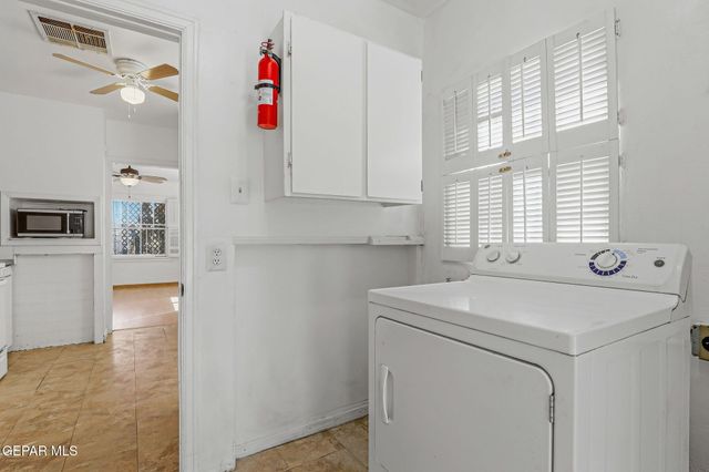 2327 E Yandell Drive, El Paso, TX 79903