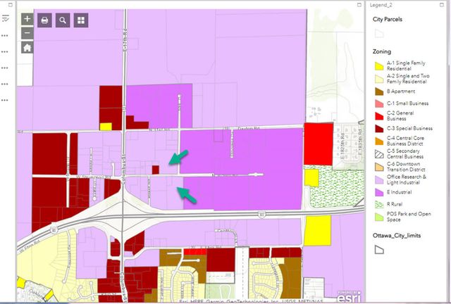 NWC E Stevenson & Mbl Drive, Ottawa, IL 61350