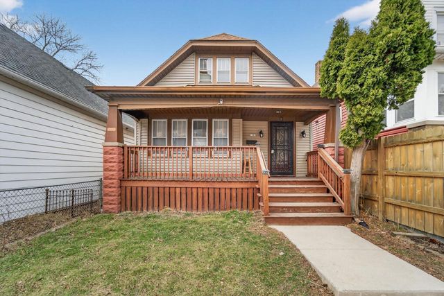 2363 S 11th STREET, Milwaukee, WI 53215