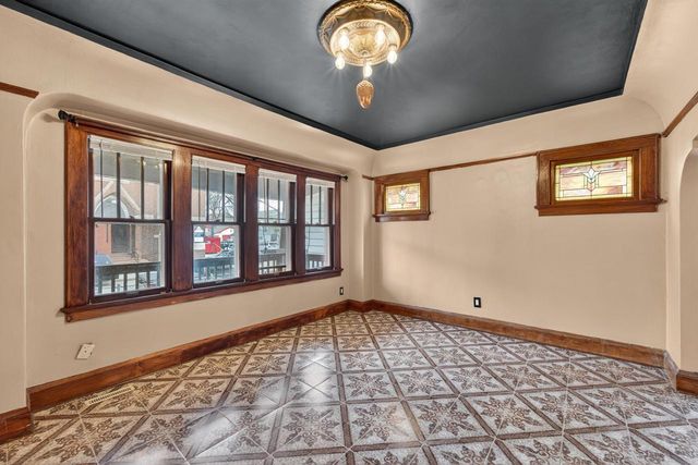 2363 S 11th STREET, Milwaukee, WI 53215