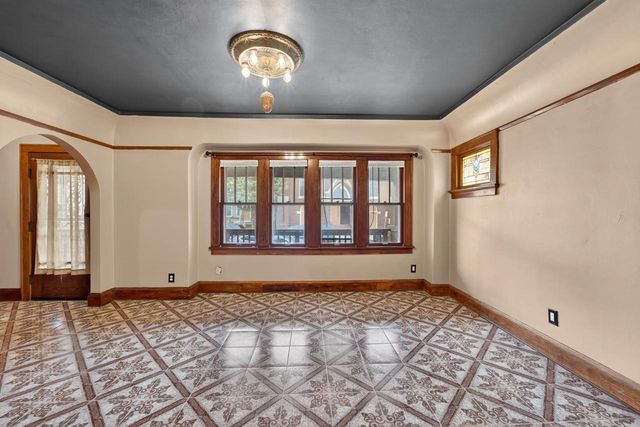 2363 S 11th STREET, Milwaukee, WI 53215